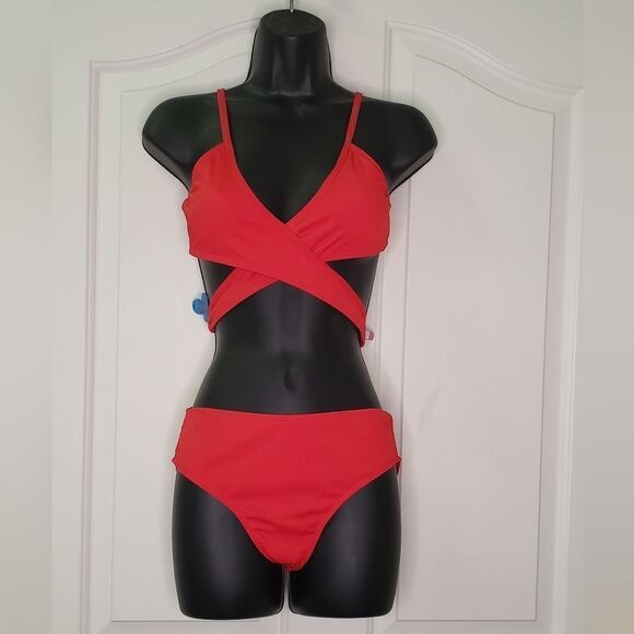 NWOT Textured Bikini Swimsuit 13/14 - Picture 1 of 6